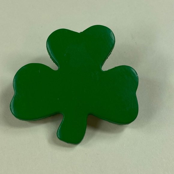 Shamrock Clover Pin Brooch St Patrick's Day March 17 Wood Green Unisex - Picture 8 of 9